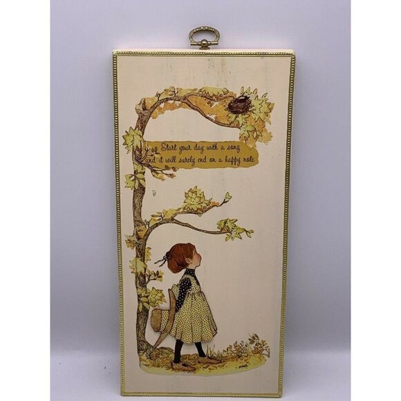 VTG Holly Hobbie 3D Decoupage Wooden Wall Hanging - Picture 1 of 9